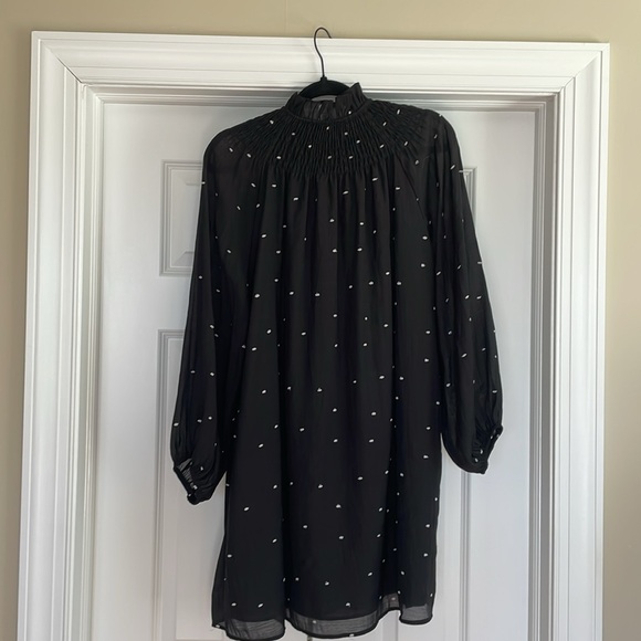 Tuckernuck’s Pomander Place Taylor Dress - Picture 9 of 12